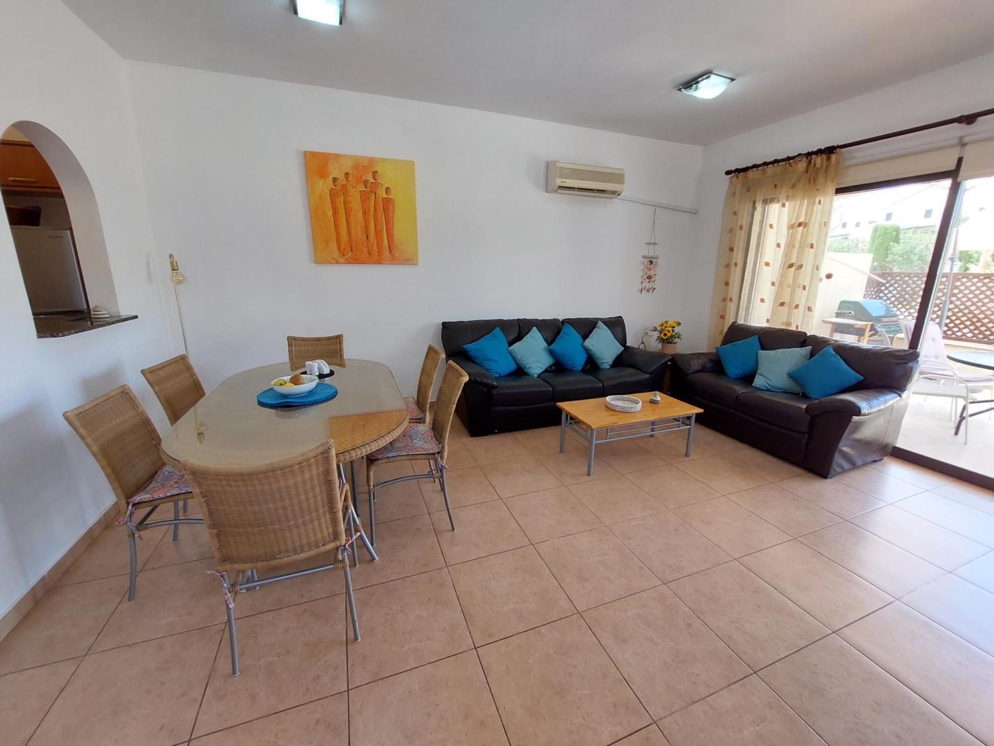 Pool Side 2 Bedroom Queens Gardens Complex بافوس المظهر الخارجي الصورة